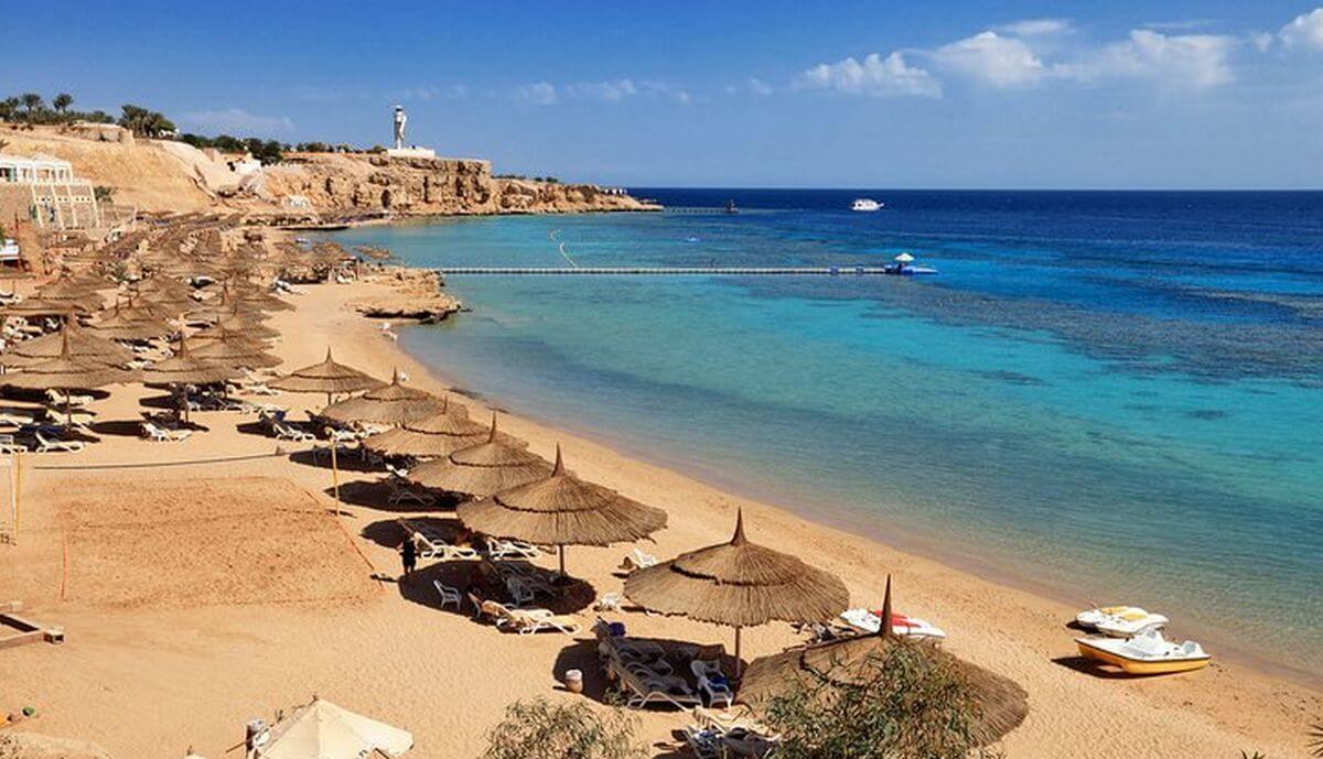 Explorer les Plages de la Mer Rouge en Égypte : Baignade, Plongée et Nautique